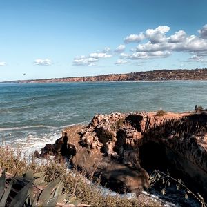 Meet your Posher, Alma